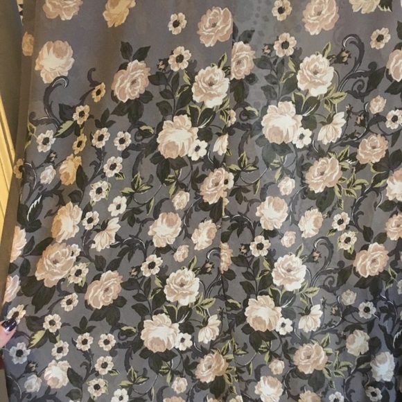 Torrid Sheer Floral Cardigan - Picture 4 of 4